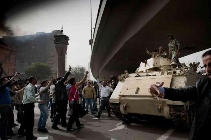 मिस्र - काहिरा में विद्रोह