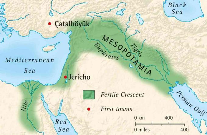 मेसोपोटामिया और मिस्र के उपजाऊ वर्धमान का नक्शा और पहले शहरों का स्थान